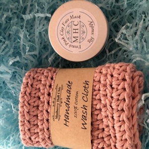 French Pink Clay Face Mask with exfoliating Wash Cloth